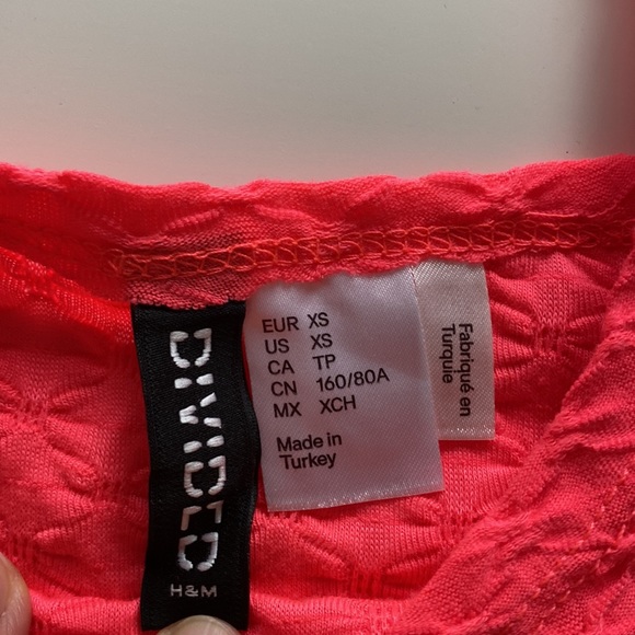 Hot Pink Cropped Tshirt - Picture 3 of 3